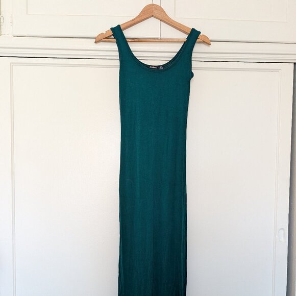 Boohoo maxi dress, green, size 4 - Picture 2 of 3